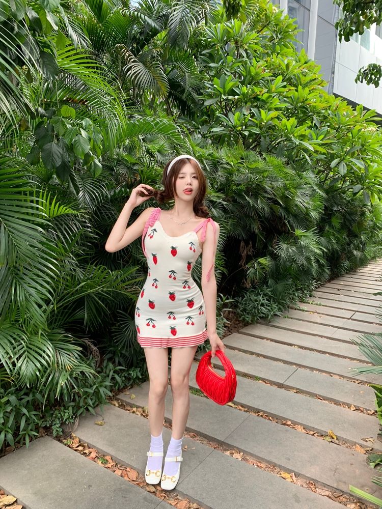 Kaitrin Dress – Dress the Population