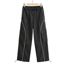 Women Relaxed Front Pocket Cargo Trousers With Striped Detail
