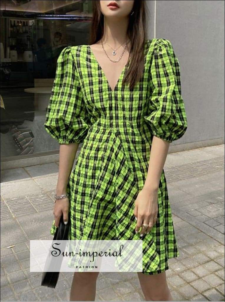 Sun-imperial - women green and Black plaid short puff sleeve v neck a-line mini dress M Sun-imperial - women green and Black plaid short puff sleeve v neck a-line mini dress M