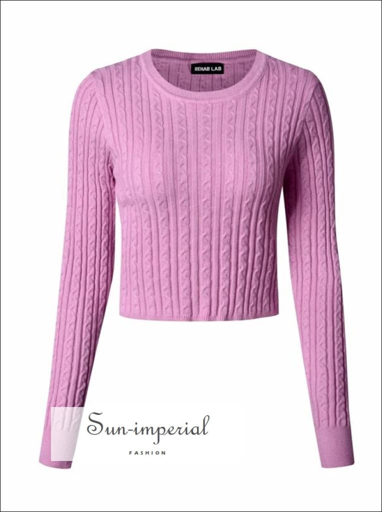 Women Solid Back Round Neck Cable Cropped Knit Jumper