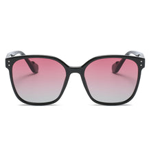 cdc6dee6-1a73-4f77-b6d3-29736ff33089-Max