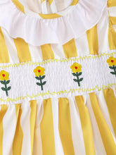 Children's Gingham Ruffle Dress with Floral Appliques - Sun Imperial (photo 4)