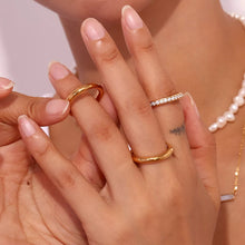 Stainless Steel Zircon Ring 3 Piece Set - product photo 3
