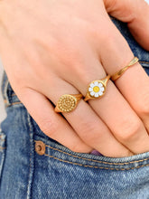 18K Gold-Plated Sun Motif Signet Ring - Sun Imperial product photo 5