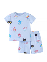Kids' Floral Round-Neck Top and Shorts Set - Sun Imperial product photo 1