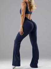 Seamless Scoop Neck Active Jumpsuit with Flared Leg Design - Sun Imperial product photo 9