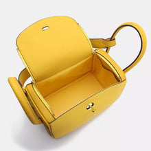 Textured PU Leather Handbag - Sun Imperial product photo 5