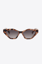 Women's Cat Eye Polycarbonate Sunglasses - Sun Imperial product photo 3