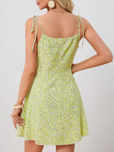 Women's Floral Print Tie Strap Mini Dress - Sun Imperial product photo 18