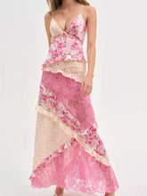 Women's Lace Detail Ruffled Floral V-Neck Maxi Dress - Sun Imperial product photo 17