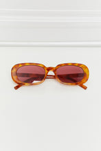 Women's Oval Full Rim Sunglasses - Sun Imperial product photo 9