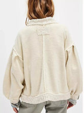 Women's oversized snap cardigan
