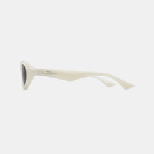 Women's Polycarbonate Frame Cat Eye Sunglasses - Sun Imperial (photo 4)