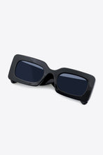 Women's Polycarbonate Frame Rectangle Sunglasses - Sun Imperial product photo 9