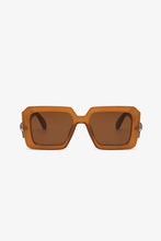 Women's Polycarbonate Frame Square Sunglasses - Sun Imperial product photo 4