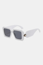 Women's Polycarbonate Frame Square Sunglasses - Sun Imperial product photo 9