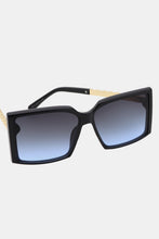 Women's Polycarbonate Frame Square Sunglasses - Sun Imperial product photo 4
