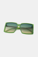 Women's Polycarbonate Frame Square Sunglasses - Sun Imperial product photo 7