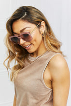 Women's Square Metal-Plastic Hybrid Temple Sunglasses - Sun Imperial product photo 5