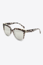 Women's Tortoiseshell Polycarbonate Frame Full Rim Sunglasses - Sun Imperial product photo 1