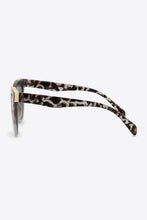 Women's Tortoiseshell Polycarbonate Frame Full Rim Sunglasses - Sun Imperial product photo 2