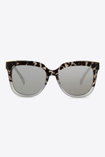 Women's Tortoiseshell Polycarbonate Frame Full Rim Sunglasses - Sun Imperial product photo 3