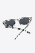 Women's UV400 Polycarbonate Square Sunglasses - Sun Imperial product photo 11