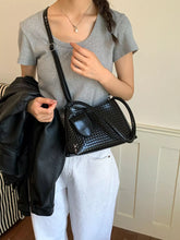 Woven-Texture Shoulder Bag - Sun Imperial product photo 3