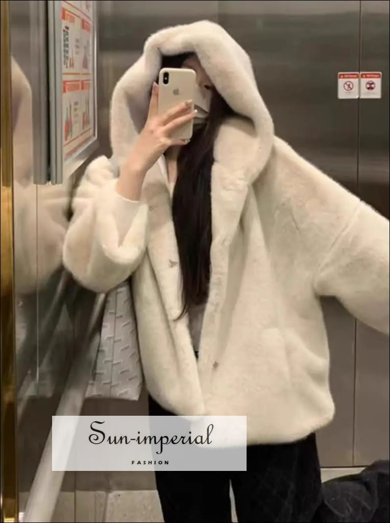 大人気☆【COZY WORLDWIDE】COZY FAUX FUR HOODZIP COZY FAUX FUR HOODZIP – COZY WORLDWIDE
