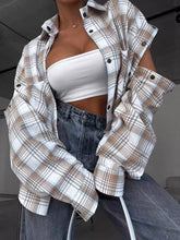 Women's Oversized Plaid Button-Down Shirt with Detachable Sleeves - product photo 1