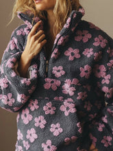 Women's Relaxed Quarter-Zip Sherpa Sweatshirt - product photo 5