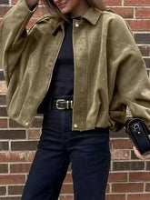 Women's Vintage-Inspired Cropped Suede-Look Jacket - product photo 3