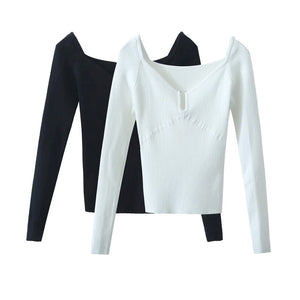 Women Long Sleeved Knit Jumper With Notch Neck Line