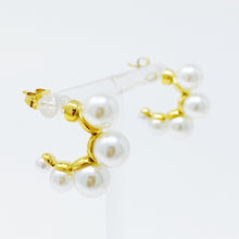 Gold pearl hoop earrings - Sun Imperial (photo 1)