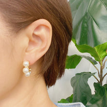 Gold pearl hoop earrings - Sun Imperial (photo 6)