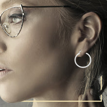 Silver-Tone Plain Hoop Earrings — 3 mm - Sun Imperial product photo 4