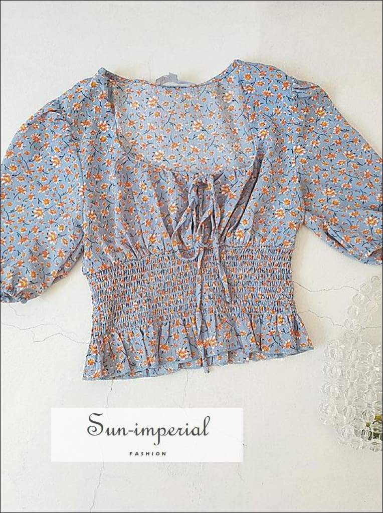 Sun-imperial Tie front Short Sleeved Blouse with Shirred Waist in Ditsy Floral High Street Fashion