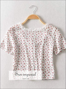 Sun-imperial Women Button up Floral Print Crop T-shirt with Lace Neckline High Street Fashion